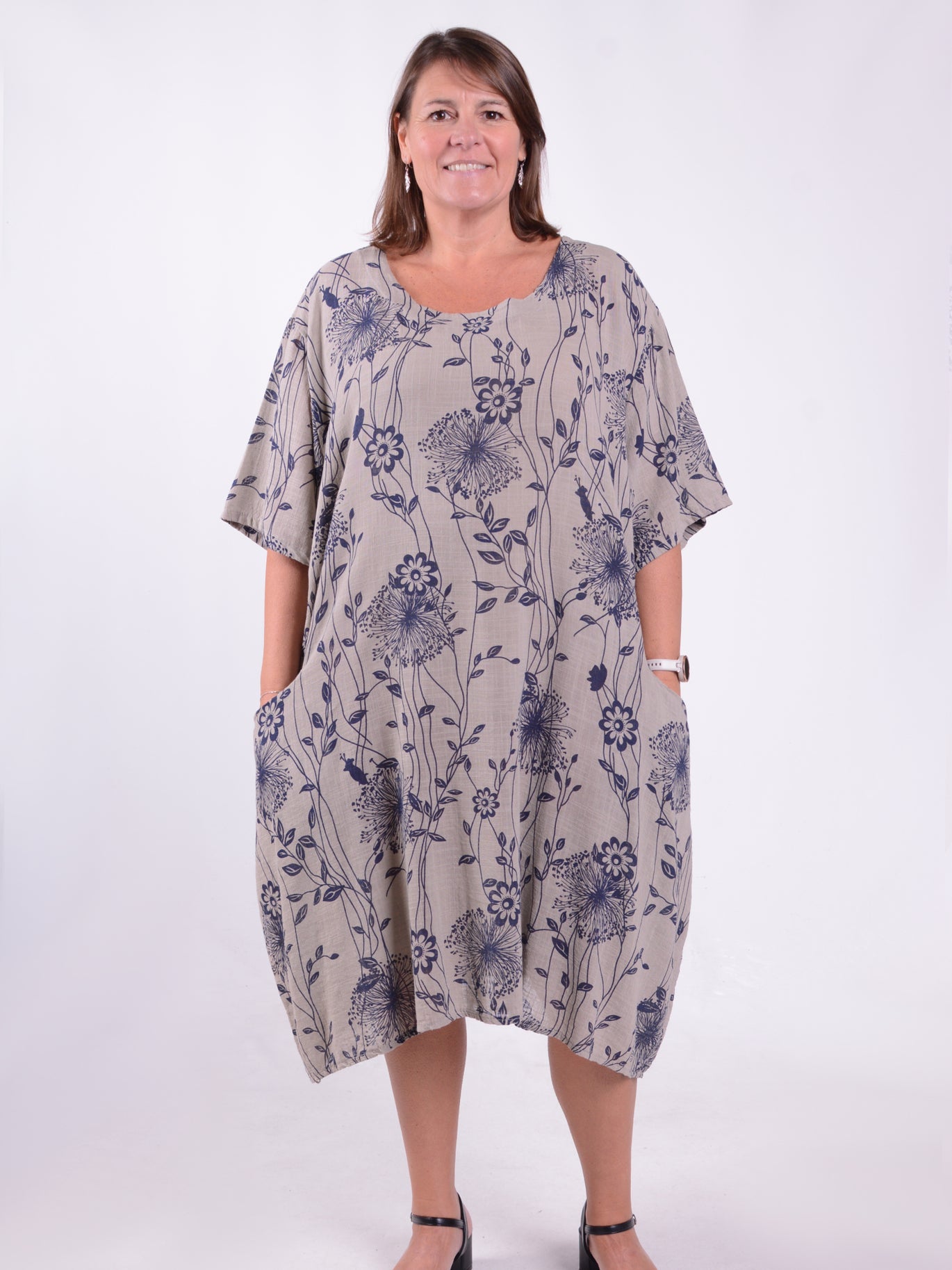 leo lin camilla draped dress Leo Lin Rayna Appliqué Floral Bustier Maxi Dress main image 1