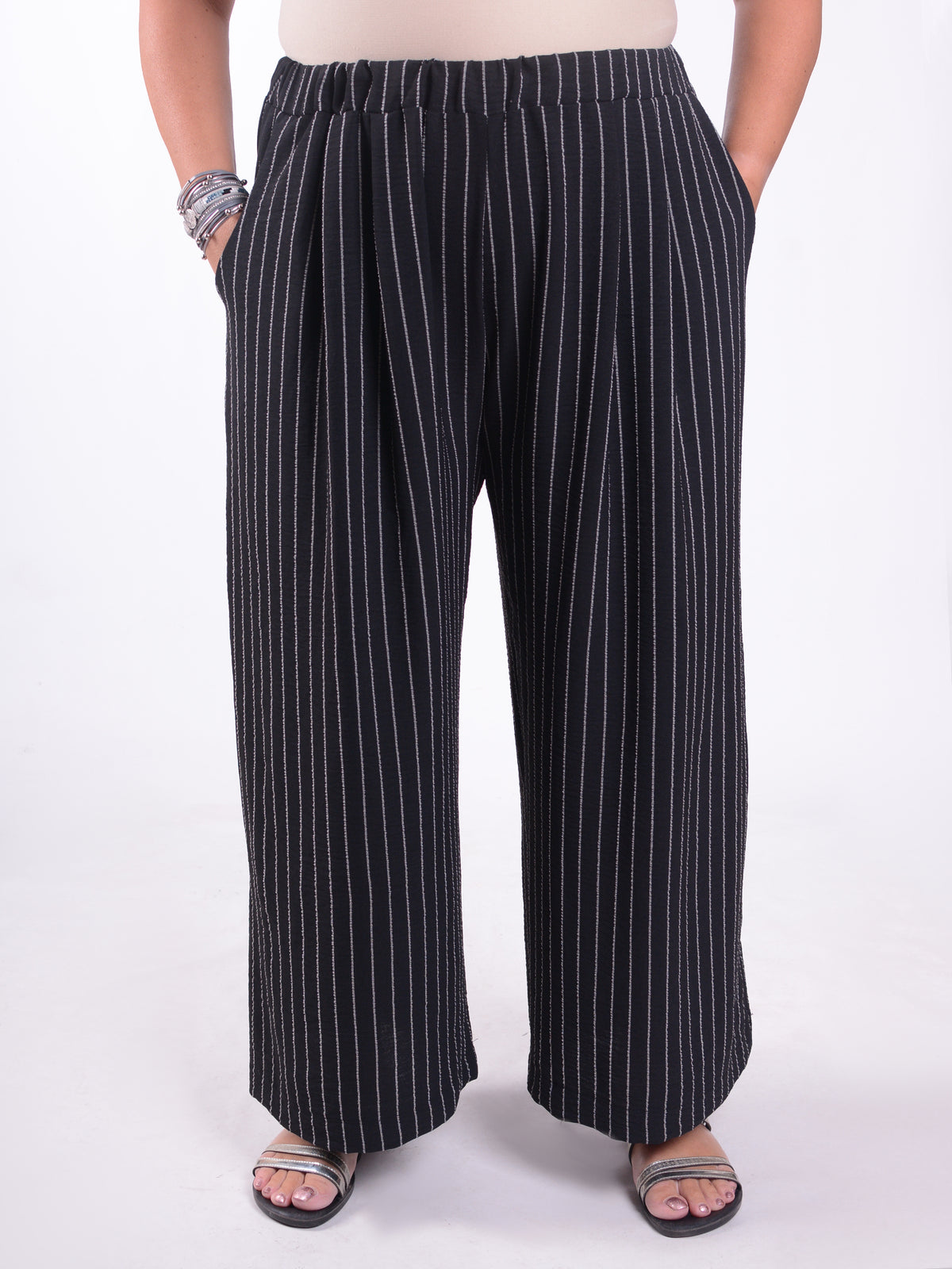 Lagenlook Wide Leg Trousers - 2257, Trousers, Pure Plus Clothing, Lagenlook Clothing, Plus Size Fashion, Over 50 Fashion