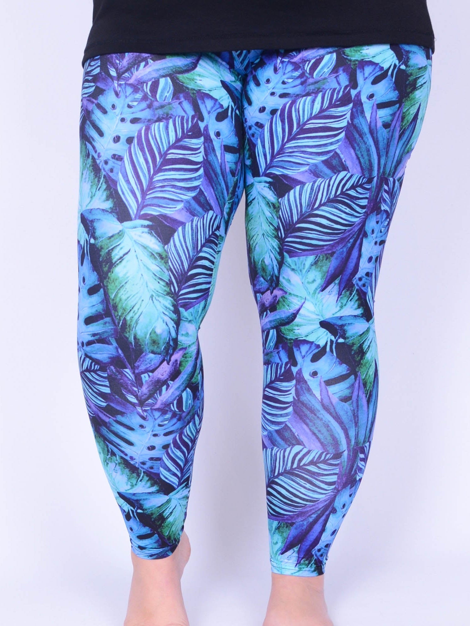 Leggings - Tropical Leaves Blue - L23, Trousers, Pure Plus Clothing, Lagenlook Clothing, Plus Size Fashion, Over 50 Fashion